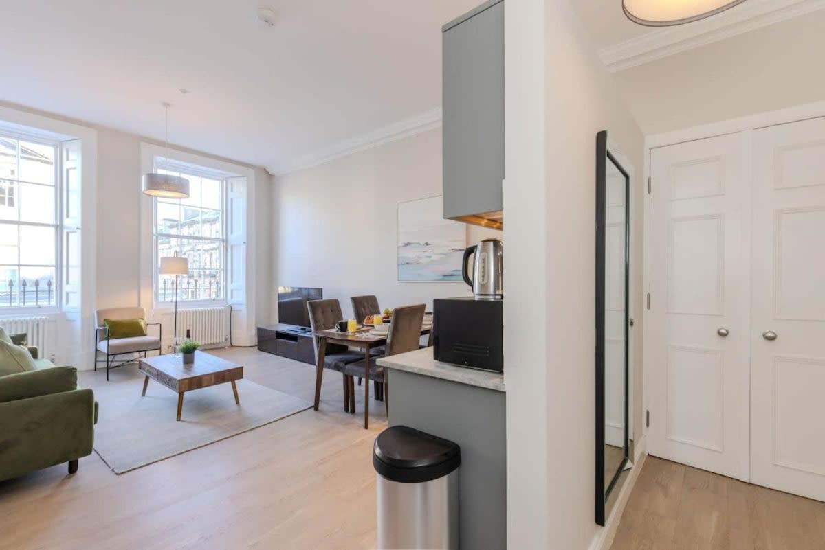 Dragon Suites - Edinburgh City Centre 2 Bed Apartment Zewnętrze zdjęcie